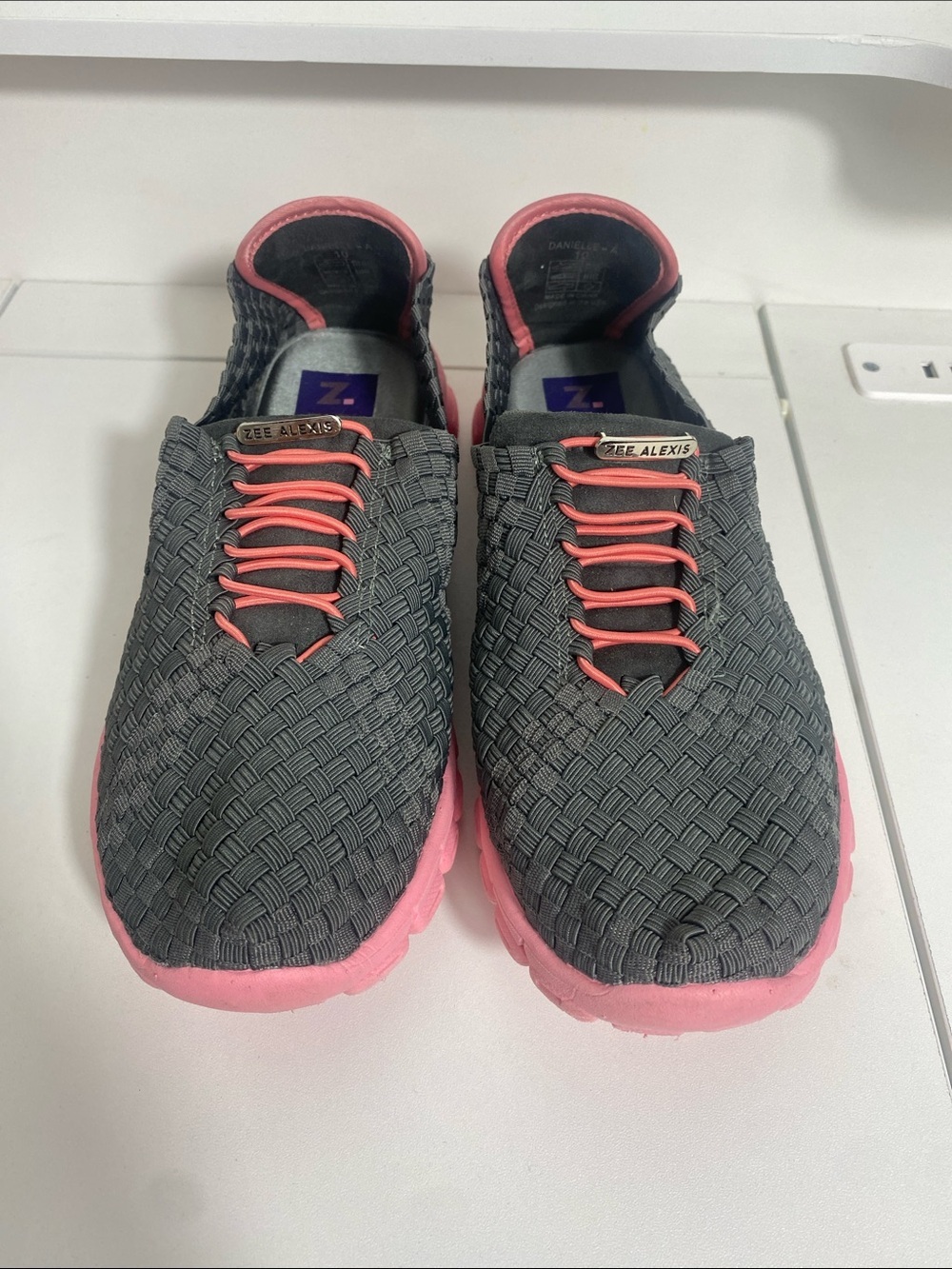 Zee Alexis Gray Woven Slip-On Sneakers with Pink Accents Size 10